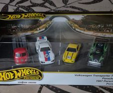 HotWheels Premium