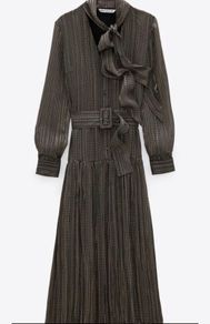 dress maxi Zara BNWT Bloggers dress size 8