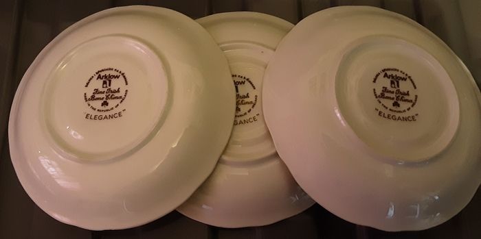 three arklow pottery plates ( elegance)