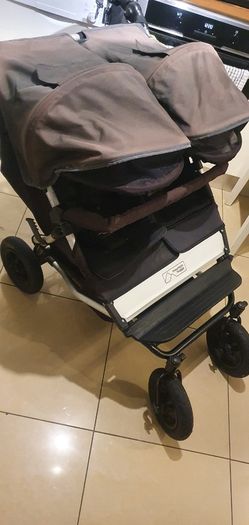 Mountain Buggy duet
