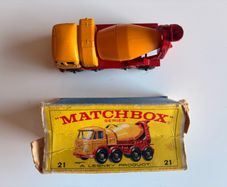 dinky car