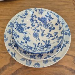 Dinner set