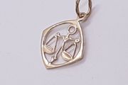 375 9ct gold zodiac Libra pendant