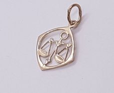 375 9ct gold zodiac Libra pendant
