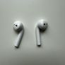 APPLE AirPods (2nd generation) with box and charging cable Image 3