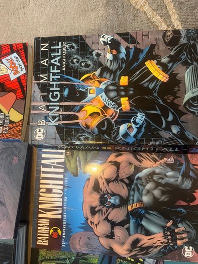 Batman Omnibus Bundle