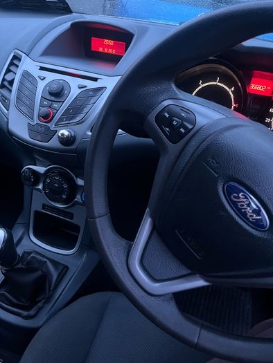 2010 Ford Fiesta
