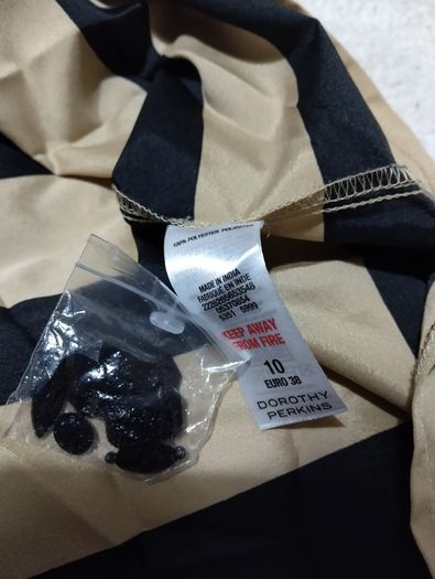 Dorothy Perkins Top, New