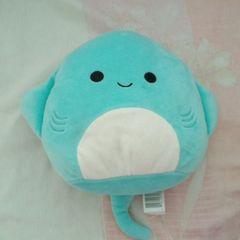 Squishmallow stingray
