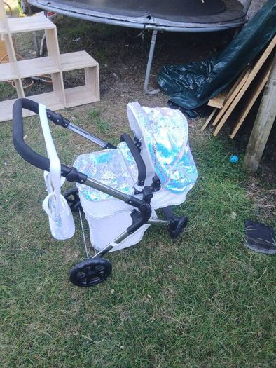 dolls pram