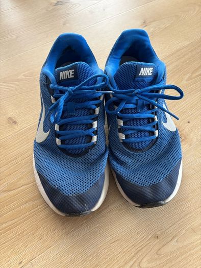 Nike Men Walking Shoe