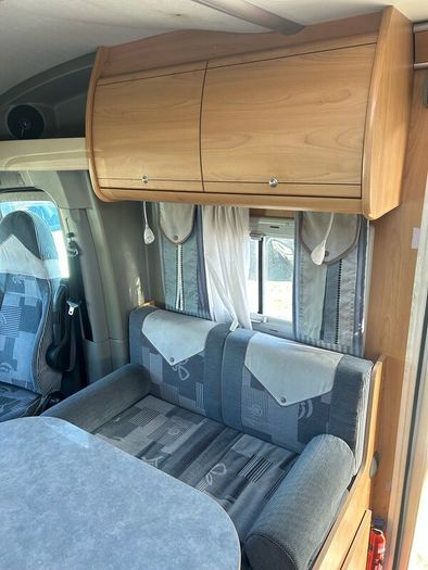 NI 2005 Renault Brstner Delfin Rear-Fixed-Bed