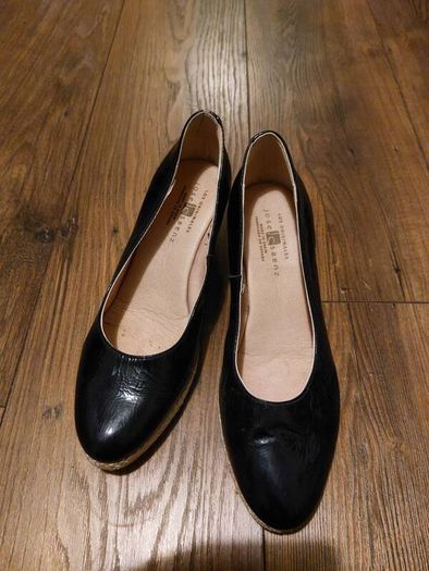 Jose Saenz - navy shoes- uk7