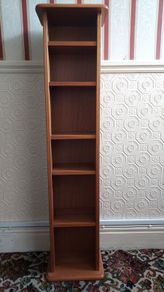 CD/DVD/ shelving unit