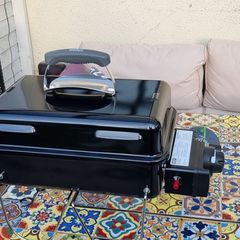 Weber Go Anywhere portable gas bbq