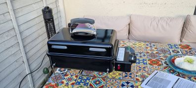 Weber Go Anywhere portable gas bbq