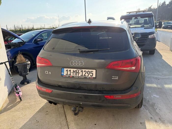 Audi q5 2.0 tdi automatic 2011