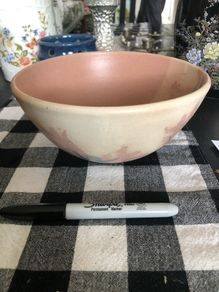 Pretty pottery bowl