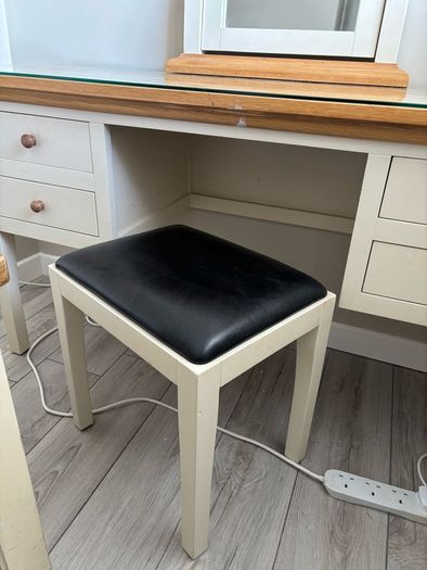 dressing table with mirror and stool