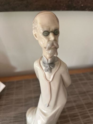 Lladro Figurine