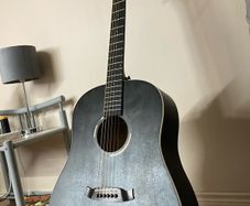 tanglewood black bird acoustic guitar and hard case