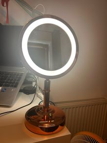 Light Up Mirror