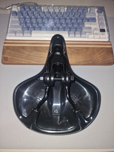 Velo Atmos Saddle
