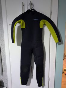 Wetsuit