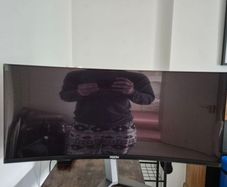 gaming monitor