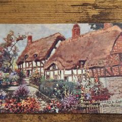 Old Postcard Anne Hathaway's Cottage, Stratford-upon-Avon, England - free standard postage