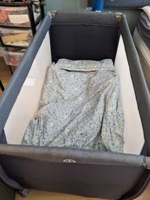 Baby Crib miniuno SleepEasy 3-in-1 Travel Cot