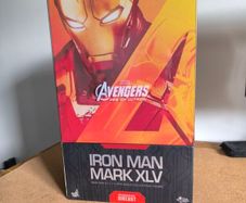 Iron Man Mk45 - Hot Toys