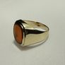 Vintage 8K Yellow Gold Signet Gents Ring Bezel set Carnelian Image 2