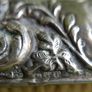 Antique Sterling  Silver hallmarked Repousse Clothes Brush 96,6g Image 4