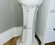 Vintage ceramic pedestal