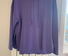 Super soft purple Parfois hoodie (M/L)