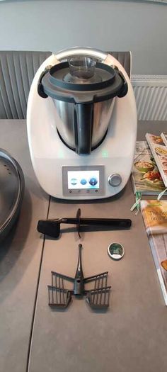 Thermomix TM5 + accessories