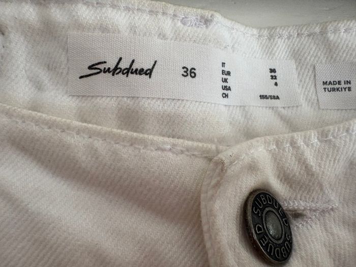 White Jeans