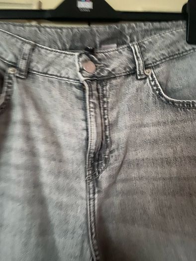 H&M Grey Sweatshirt XL and Grey Wide Leg Jeans UK 14