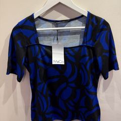 M&CO Abstract Design Top Size 10!