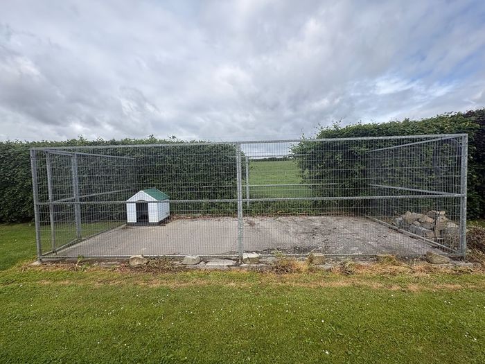 dog pen