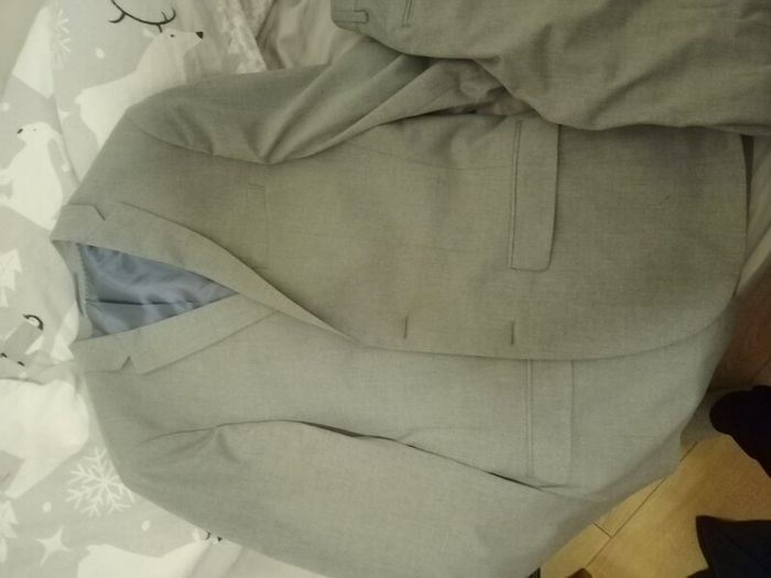 Men's suit