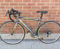 Giant OCR Road Bike - Medium - Fully Working