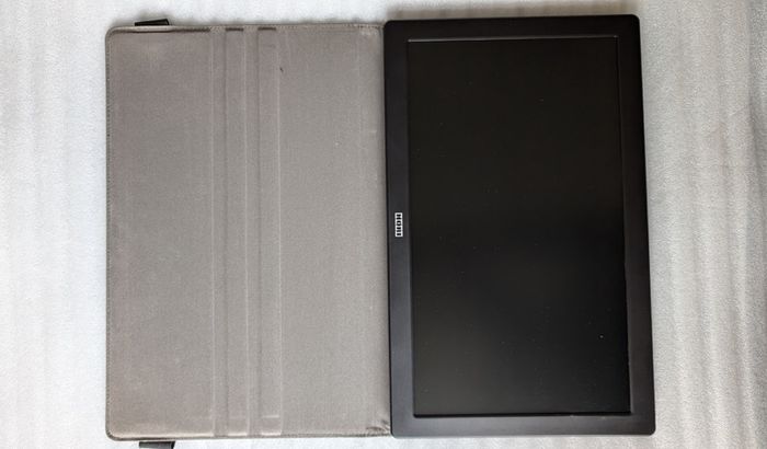 Hori Portable Gaming Monitor PS4-087