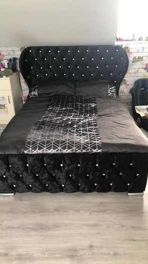 King size Dubai Wingback Beds