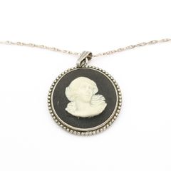 Signed Sterling Silver Wedgwood Necklace, London 1973
