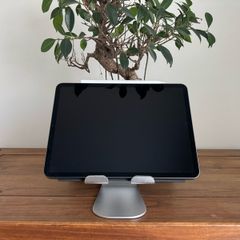iPad Pro 11 inch 3rd Gen M1 256GB with Apple Pencil Smart Folio Stand