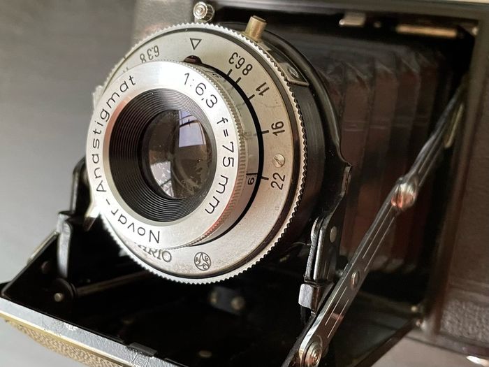 Zeiss Ikon Nettar Medium Format Camera Film Tested