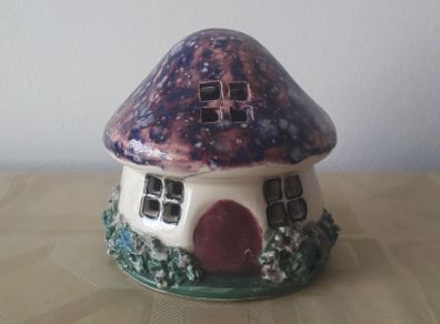 Wales - Studio Pottery - Fairy Cottage