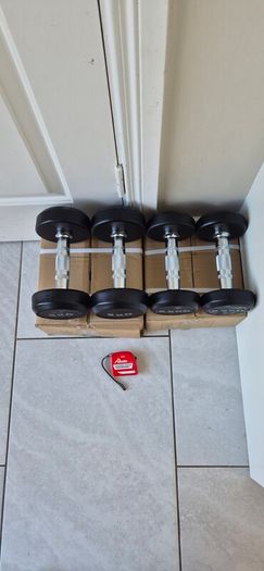 2xbrand new sets of dumbbells